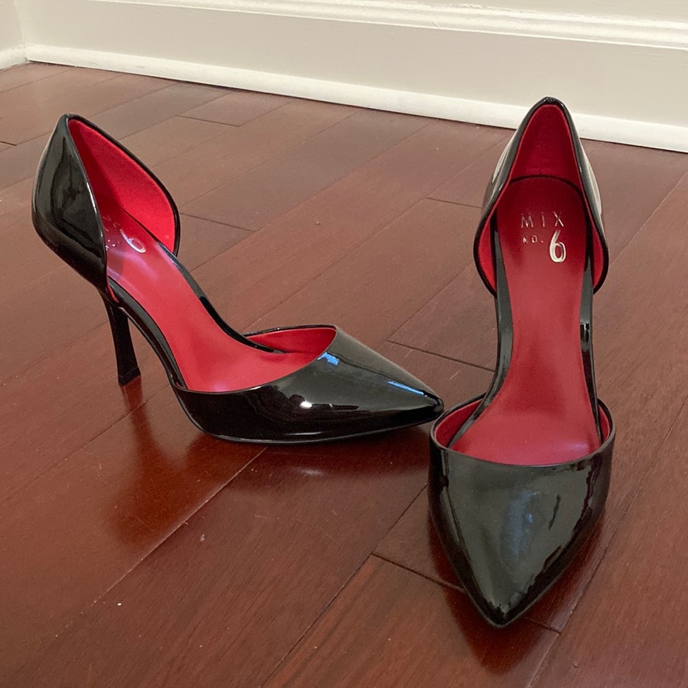 Mix No. 6 black patent heels